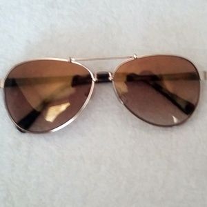 Womens Vince Camuto Aviator Sunglasses